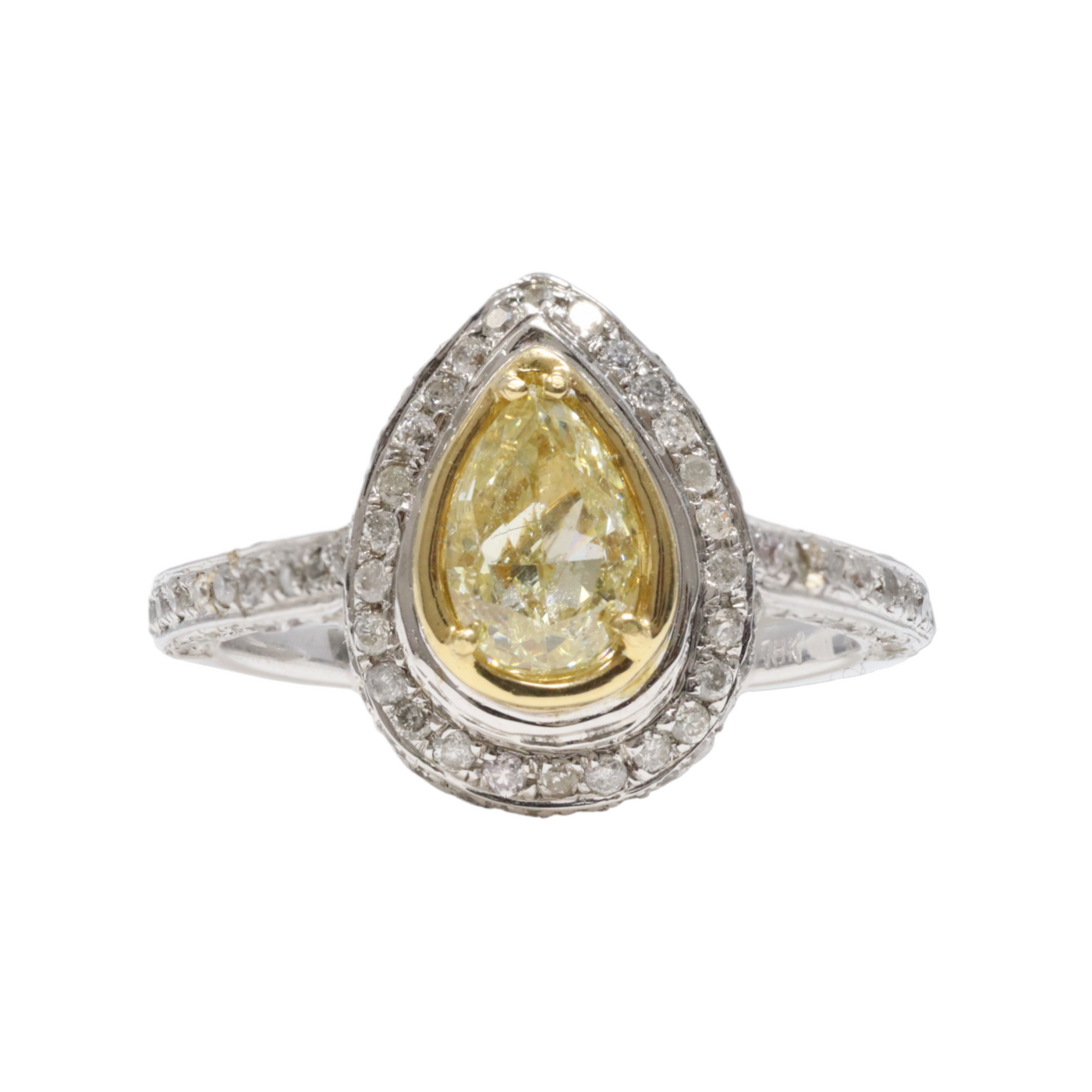 18ct Fancy Yellow diamond ring