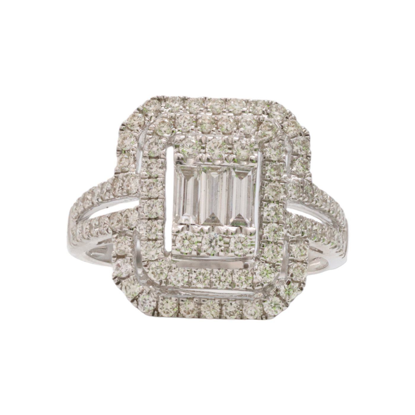 18ct WG Diamond Dress Ring