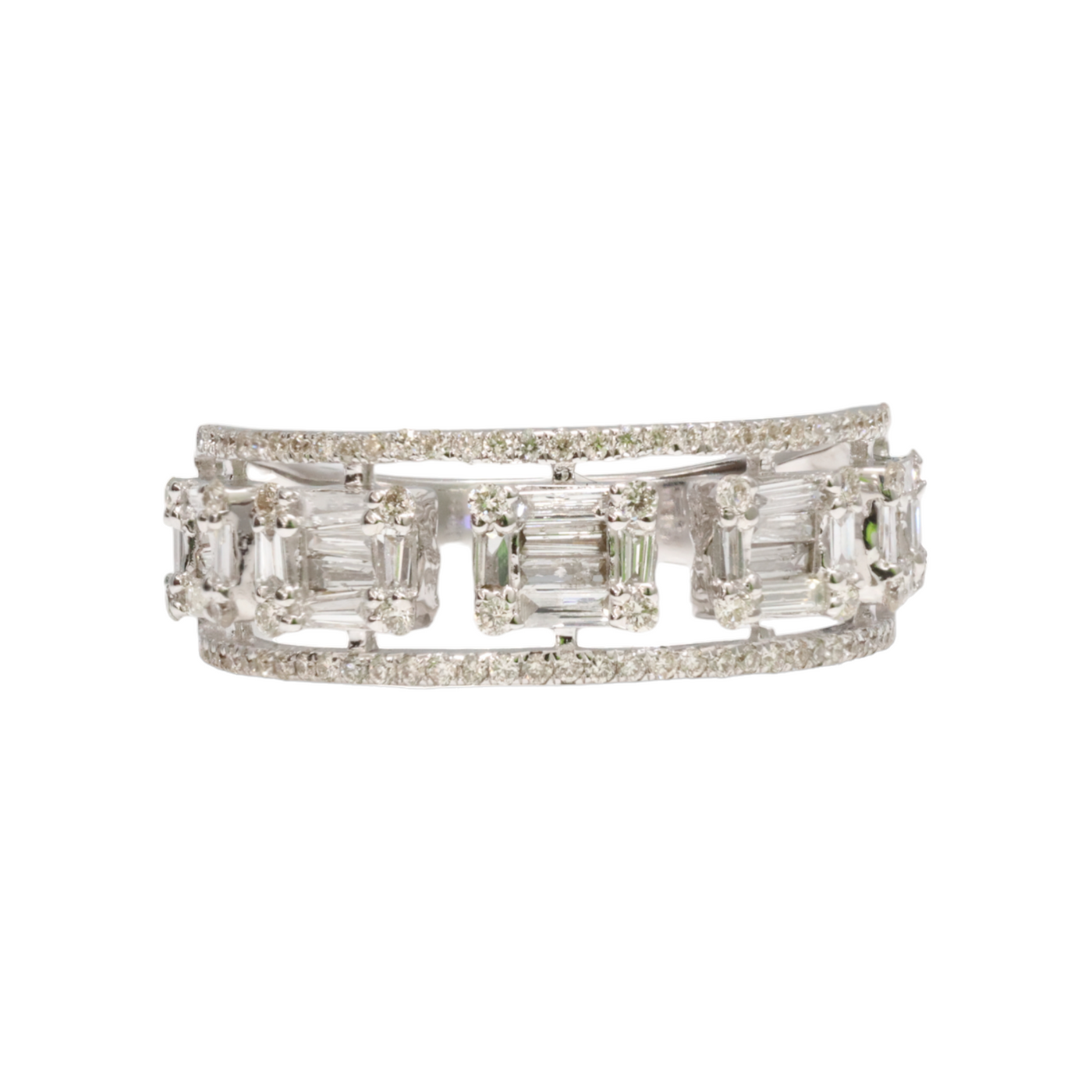 18ct White Gold Diamond Dress Ring