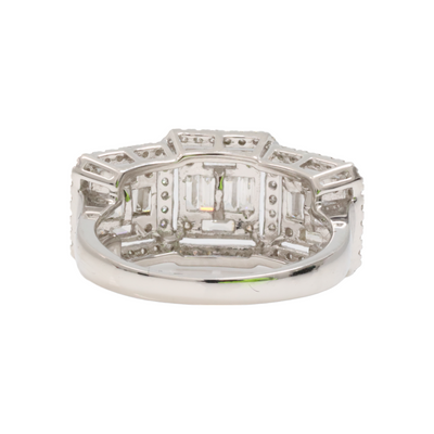 18ct White Gold Diamond Ring