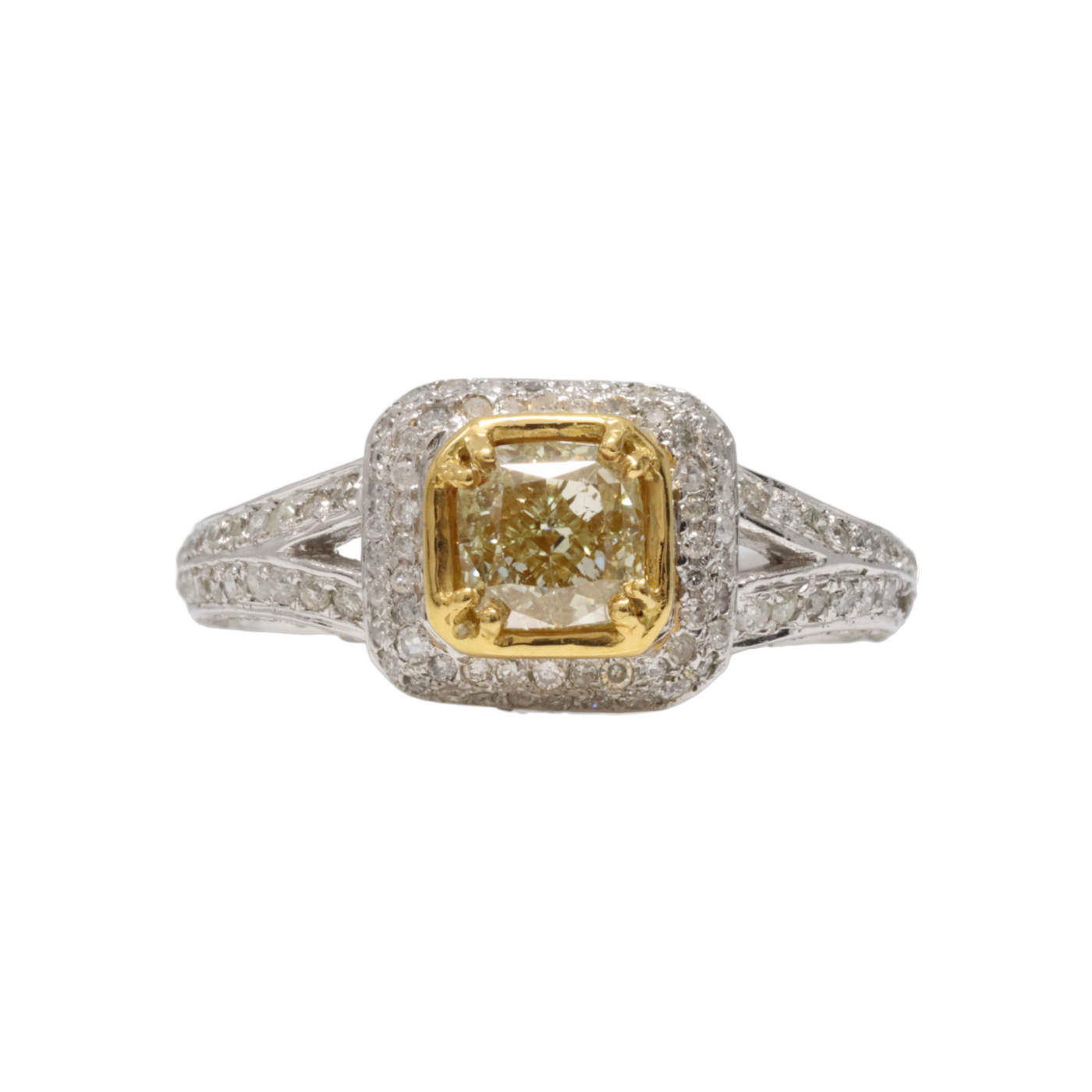 18ct Fancy Diamond ring