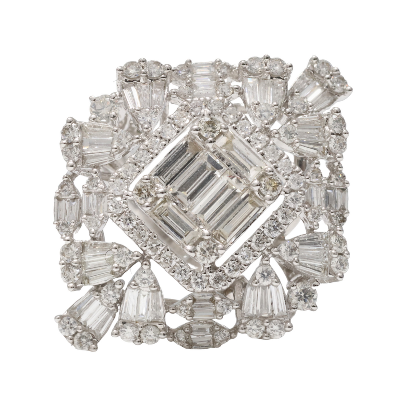 18ct White Gold Diamond ring
