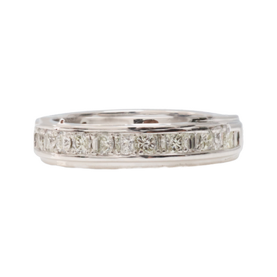 18ct white Gold Diamond Band