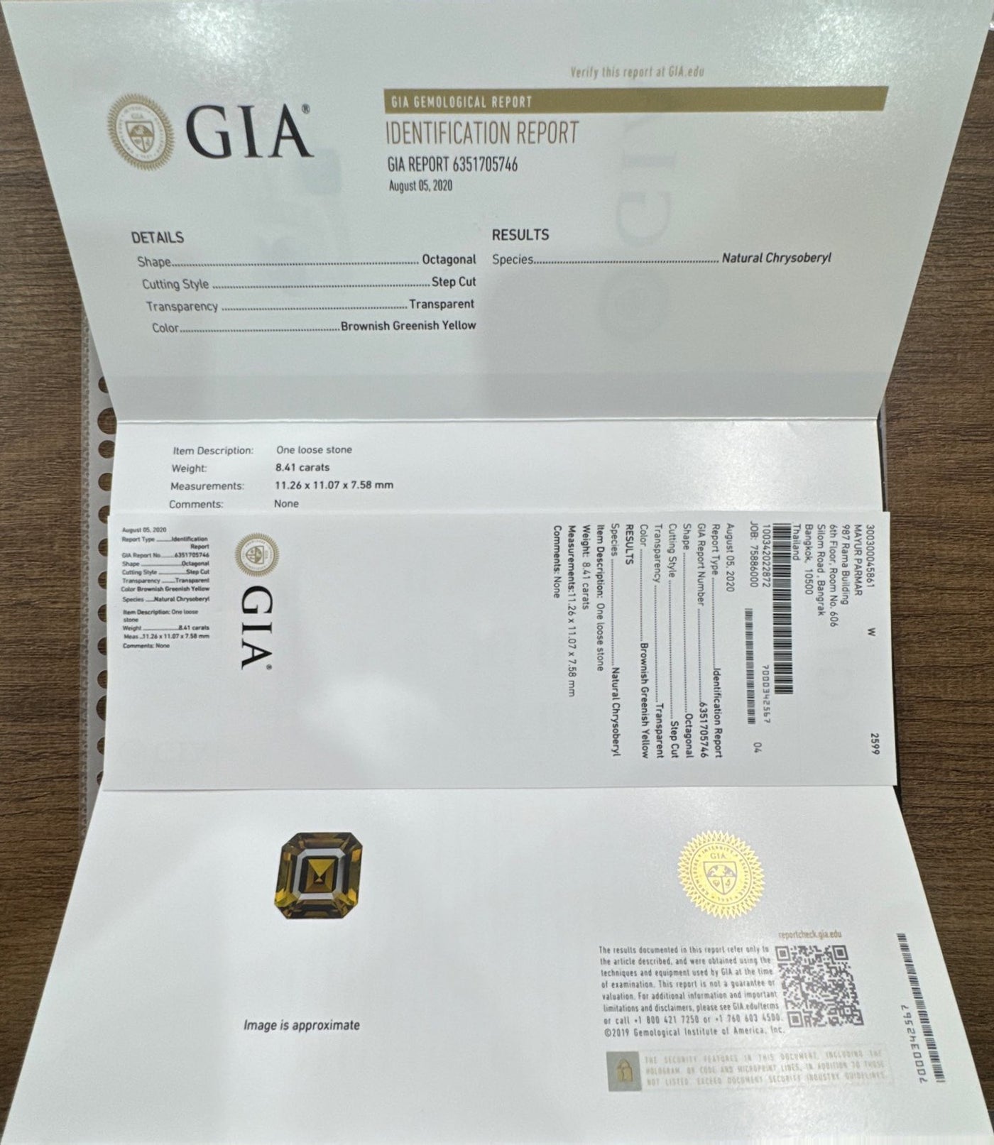 Chrysoberyl GIA certified and Diamond Ring in 18ct YG