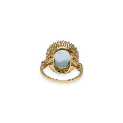 18ct yellow gold Aquamarine and Diamond ring