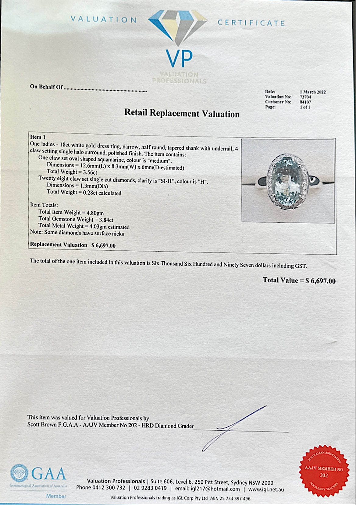 18ct white gold Aquamarine and Diamonds ring