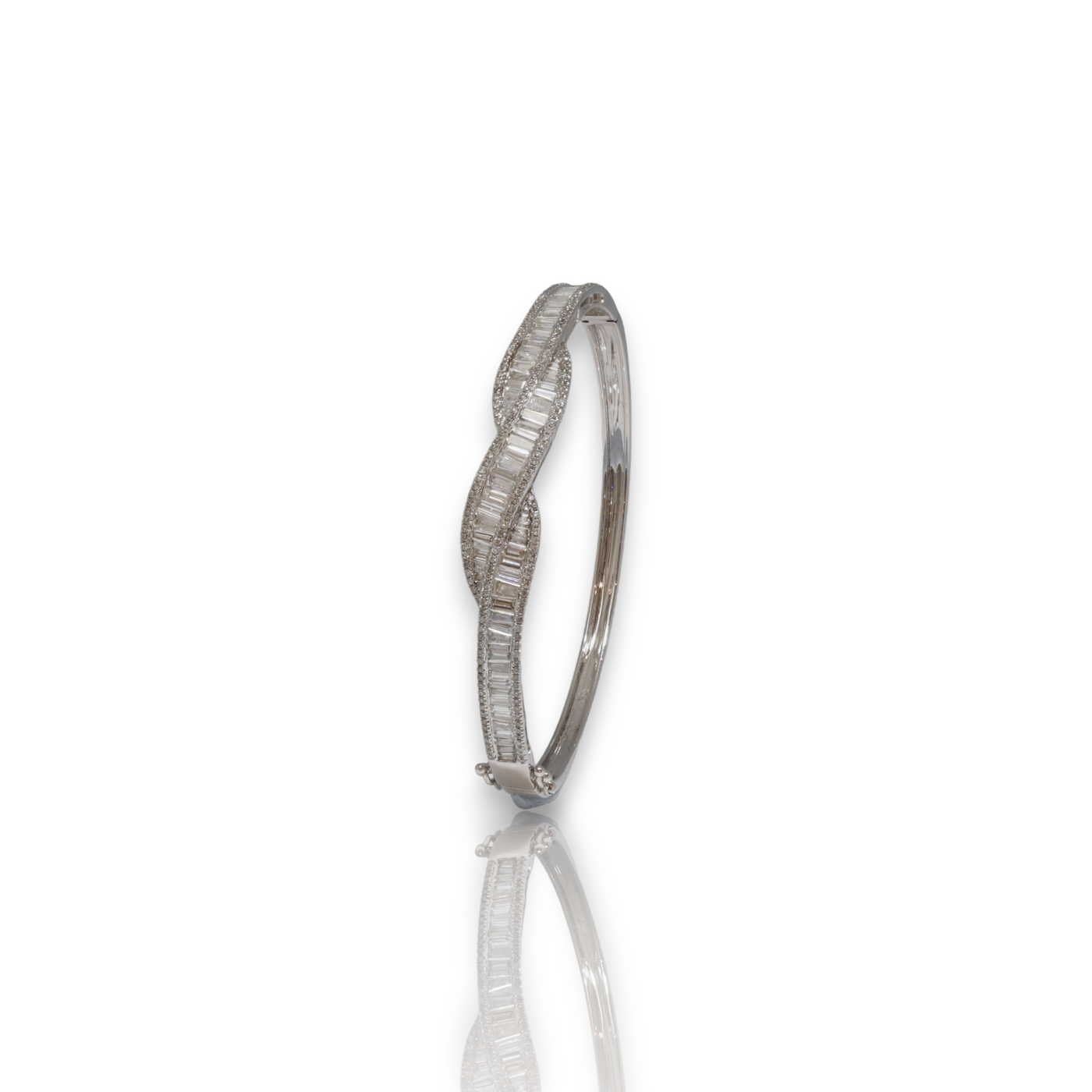 'Gabriella' 18CT white gold diamond hinged bangle