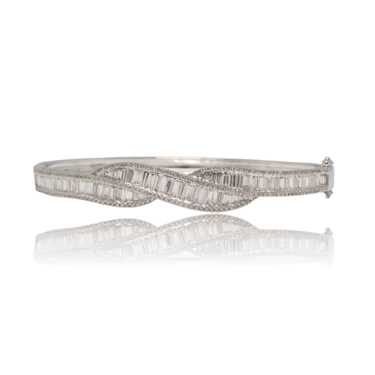 'Gabriella' 18CT white gold diamond hinged bangle
