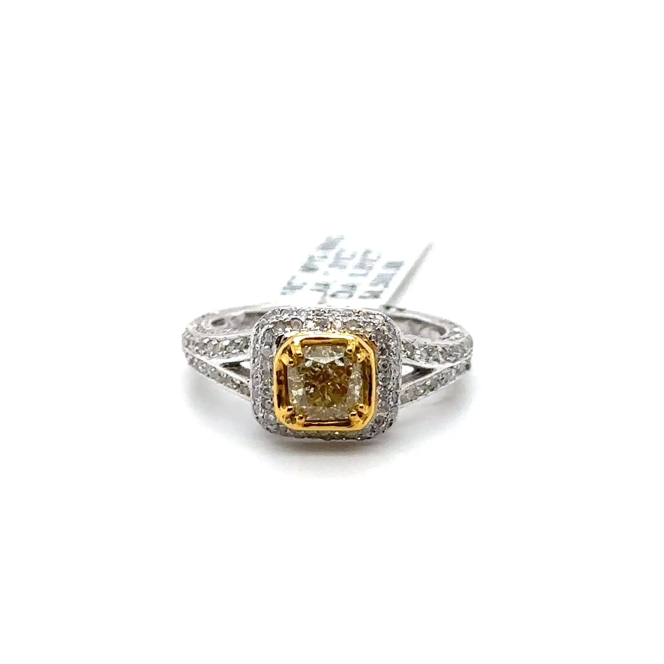 18ct Fancy Diamond ring