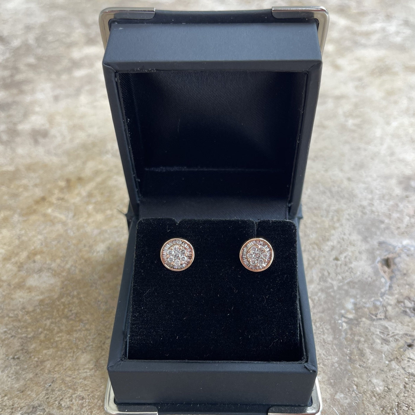 18CT Rose Gold Diamond Stud earrings