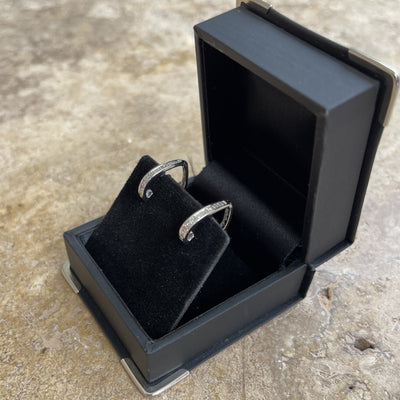 18CT White Gold Diamond Earrings
