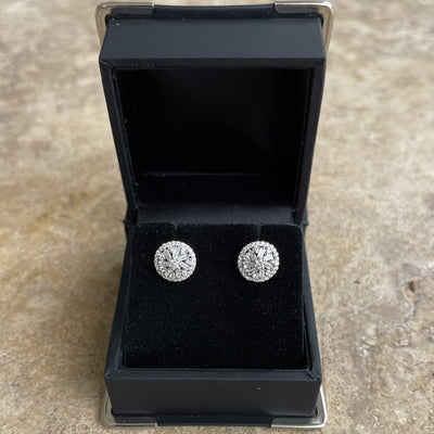 18CT White Gold Diamond Stud Earrings