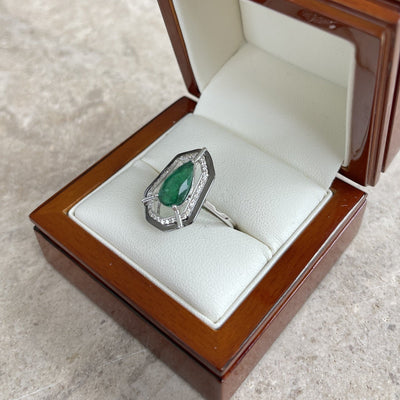 18CT White Gold Marquise Emerald Diamond and Onyx Dress Ring