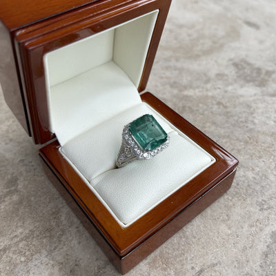 18CT White Gold Emerald and Diamond Ring