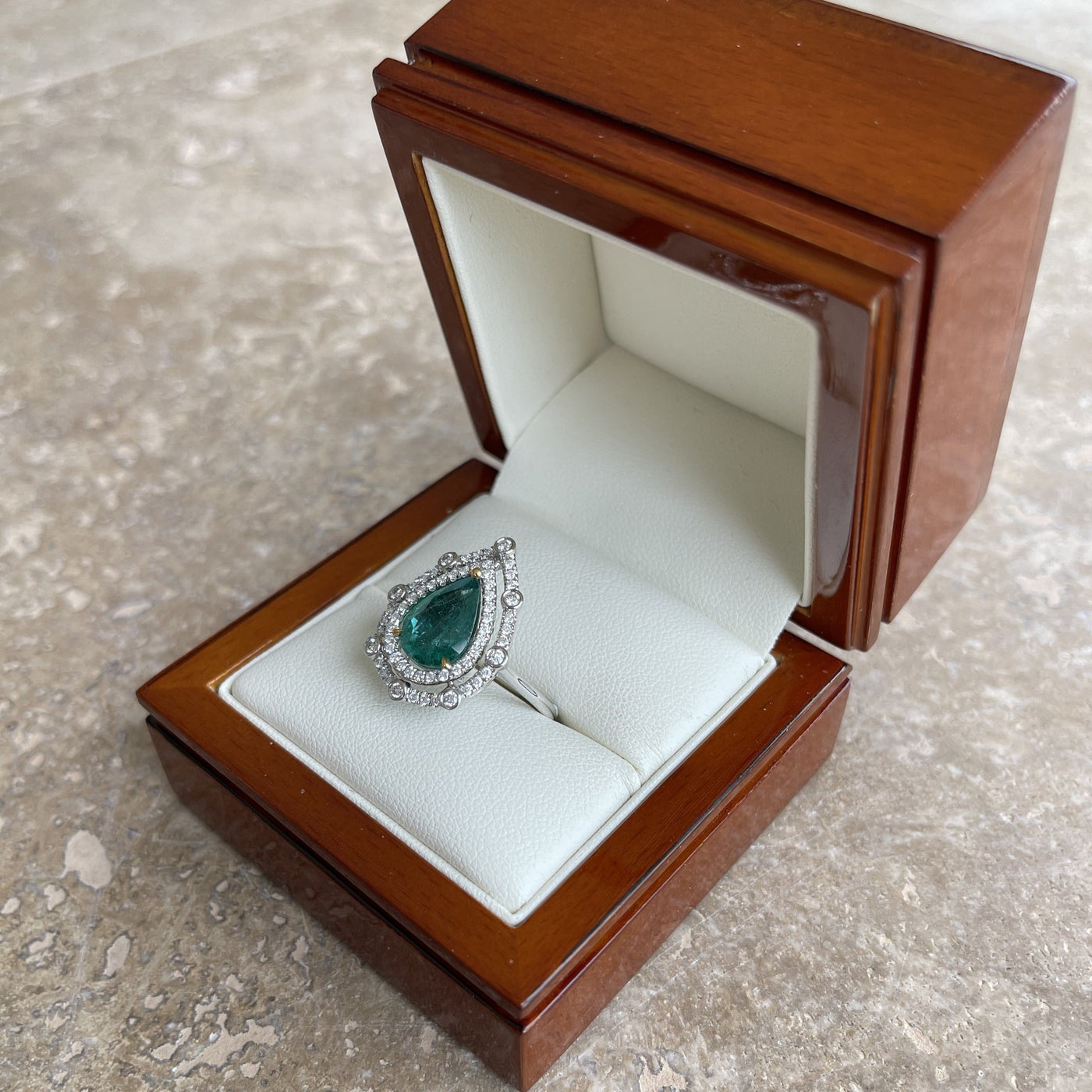 18CT White Gold Pear Emerald and Diamond Ring
