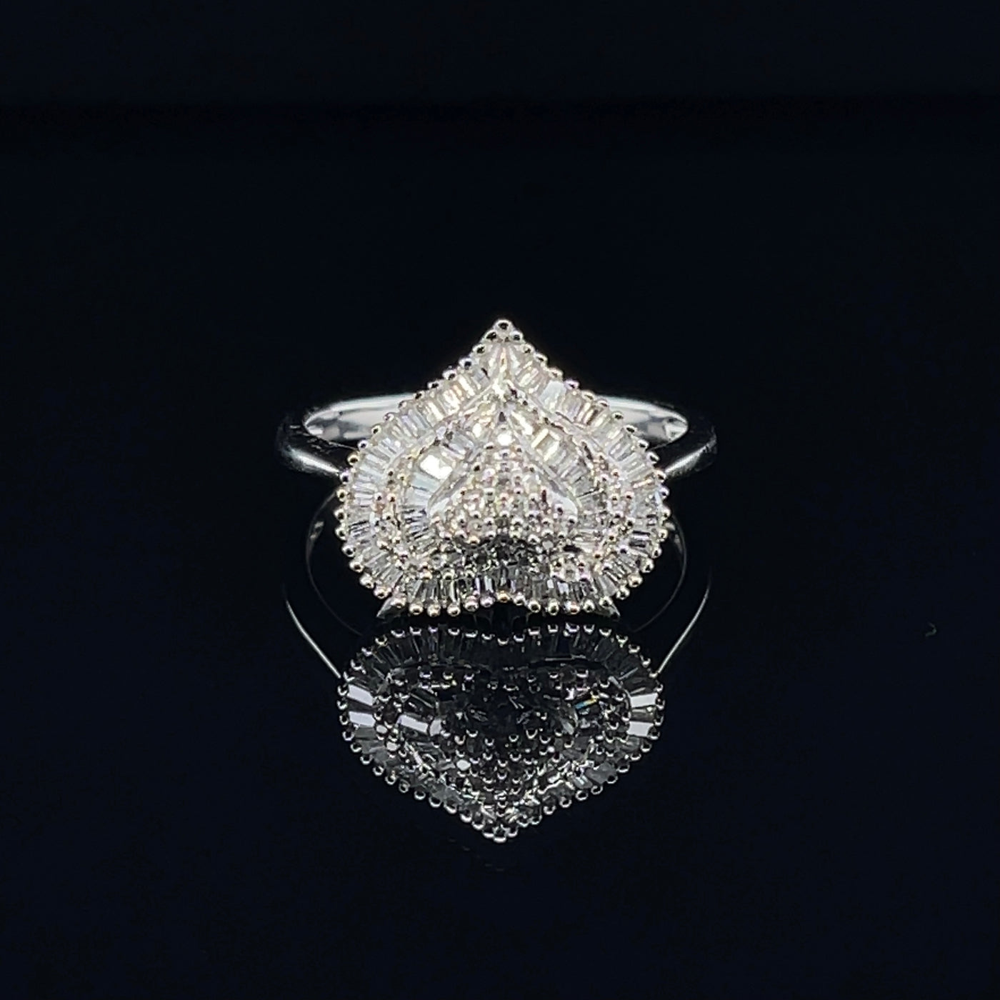 18CT White Gold Heart Diamond Ring