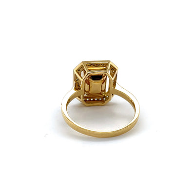 18CT Yellow Gold Colombian Emerald and Diamond ring