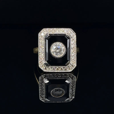 18CT Yellow Gold Diamond and Black Onyx Ring
