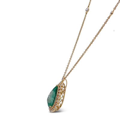 18CT Yellow Gold Colombian Emerald and Diamond Necklace
