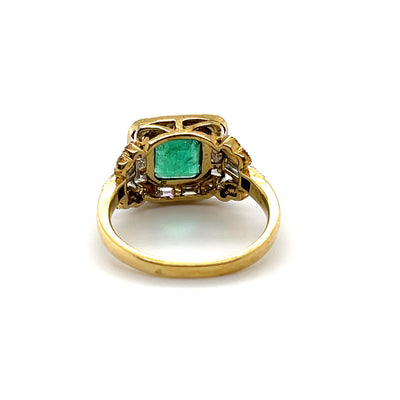 18CT Yellow Gold Emerald and Diamond Ring