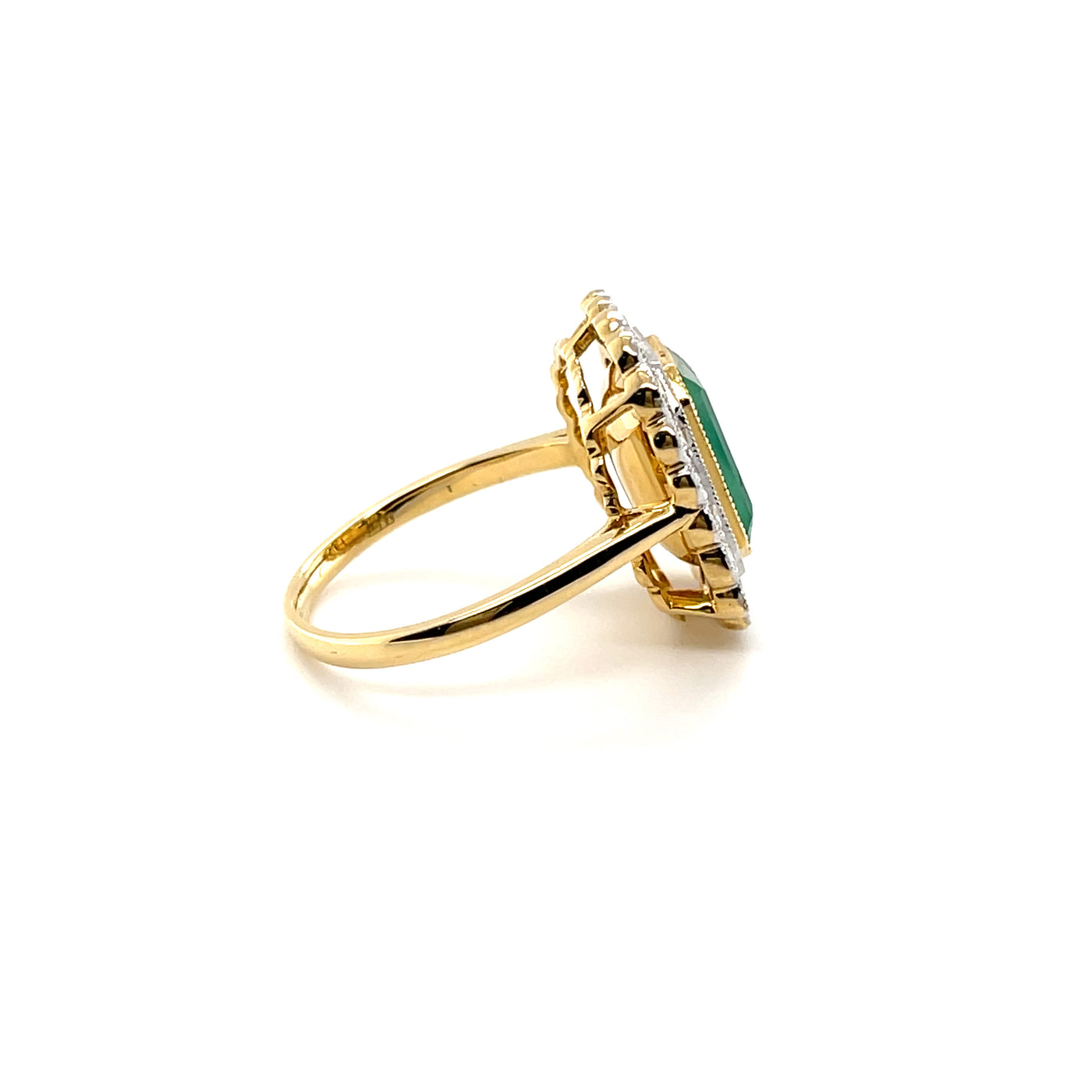 18CT Yellow Gold Colombian Emerald and Diamond ring
