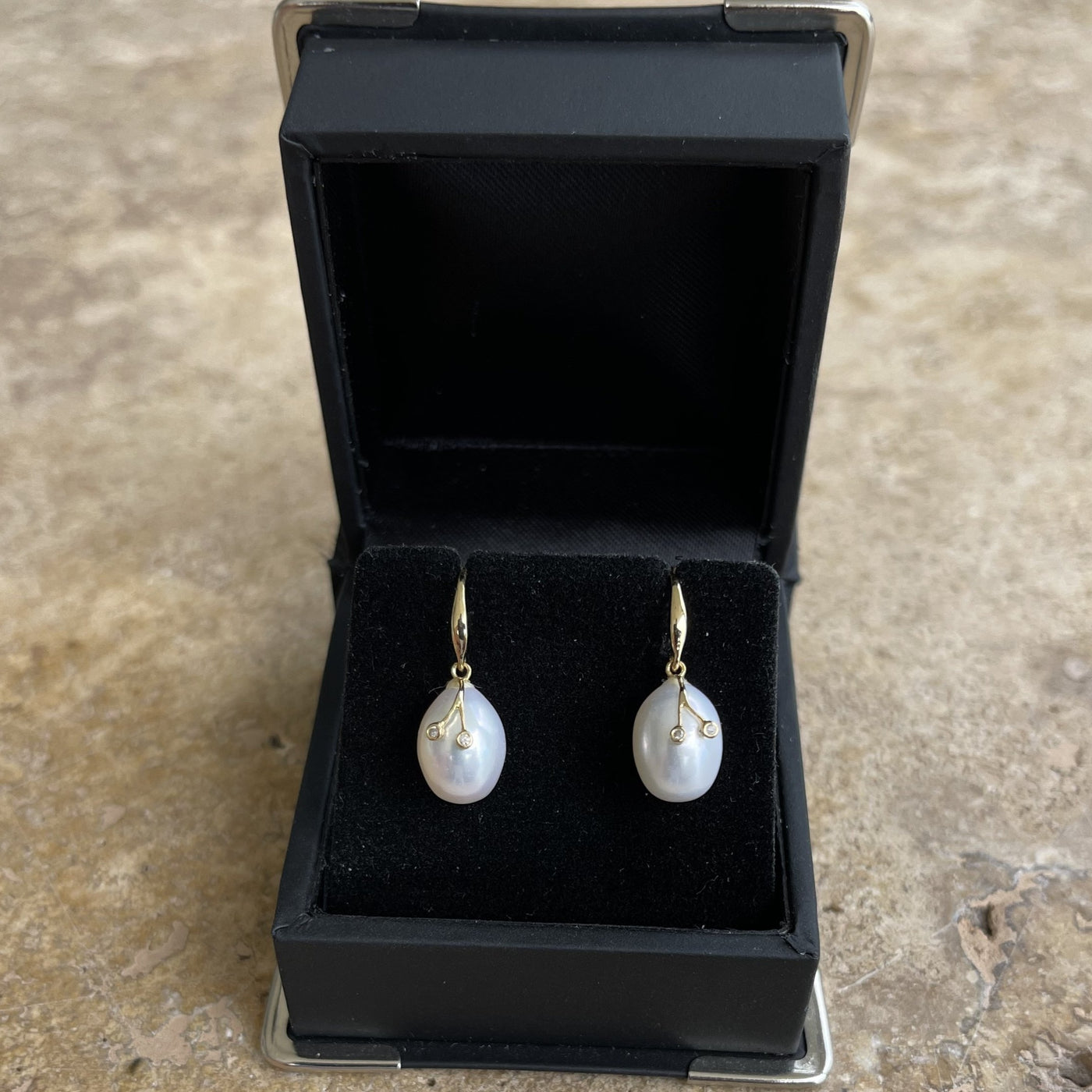 18CT Yellow Gold Pearl and Diamond Earrings