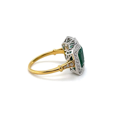 18CT Yellow Gold Trilogy Emerald and Diamond Ring