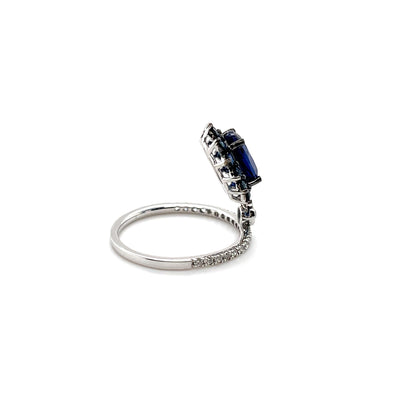 18CT White Gold Kyanite and Diamond Ring