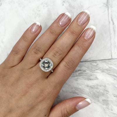 18CT Yellow Gold Aquamarine and Diamond Ring