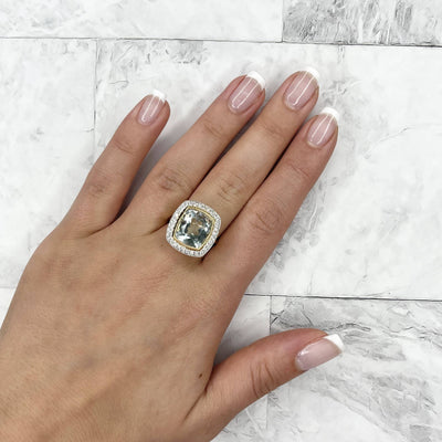 18CT Yellow Gold Aquamarine and Diamond Ring