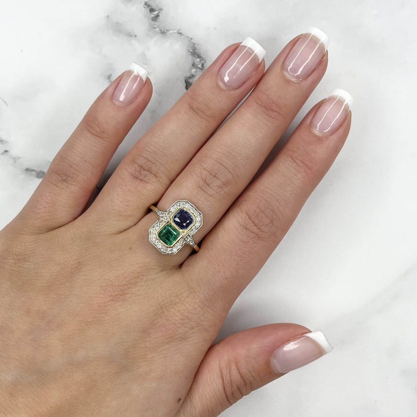 18CT Yellow Gold Emerald and Sapphire Diamond Ring