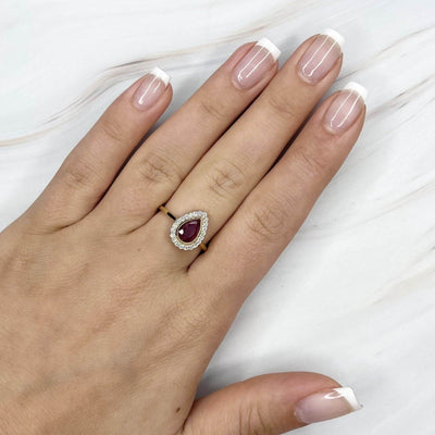 18CT Yellow Gold (NO HEAT) Pear Ruby and Diamond ring