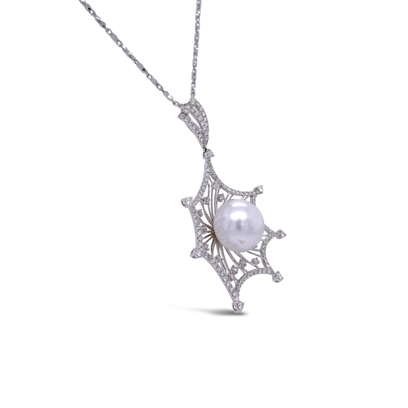 18CT white gold diamond and pearl necklace and pendant