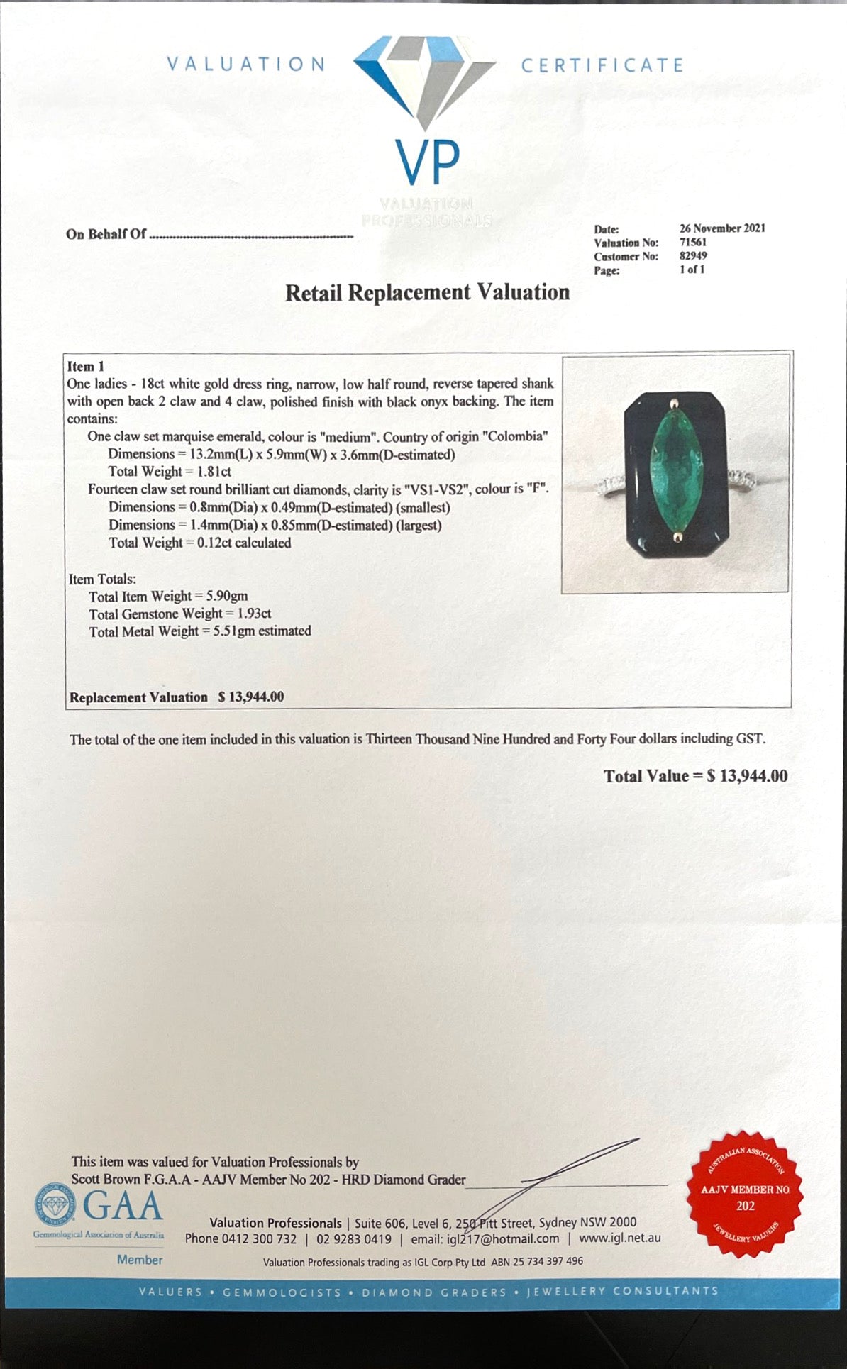 18CT white gold marquise colombian emerald, onyx and diamond ring