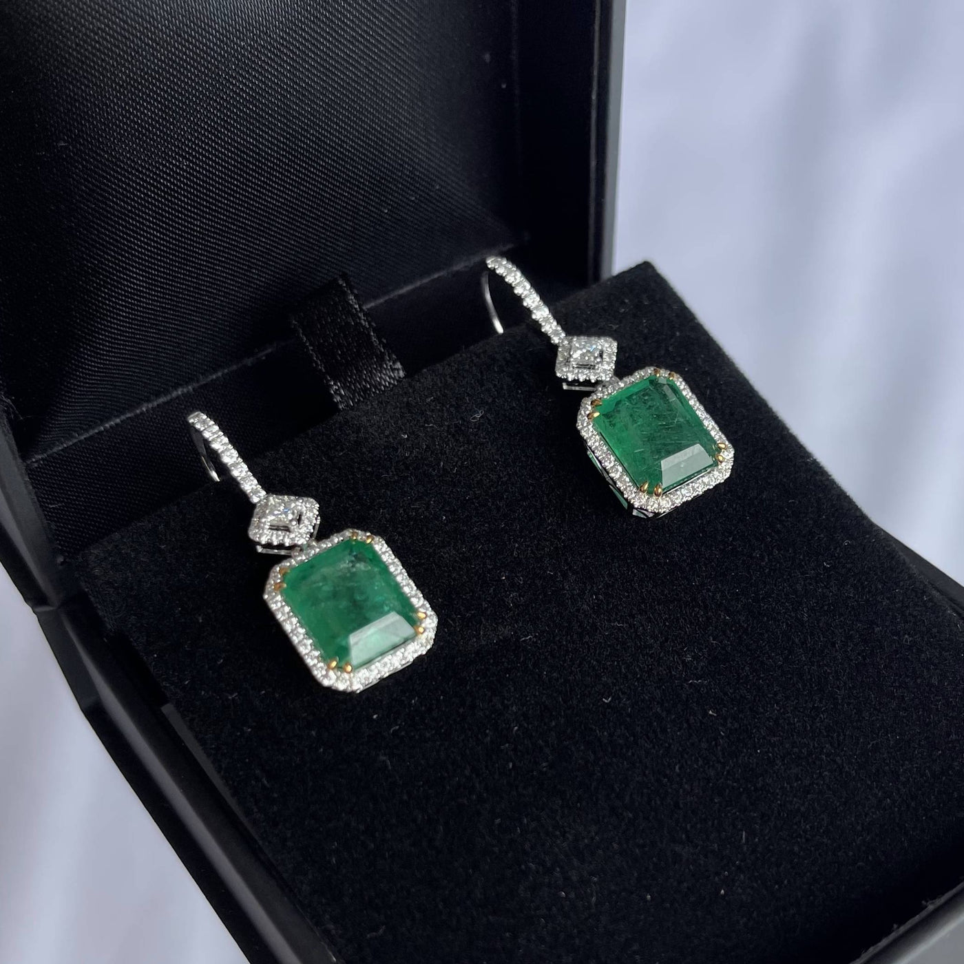 18CT White Gold Emerald and Diamond Earrings