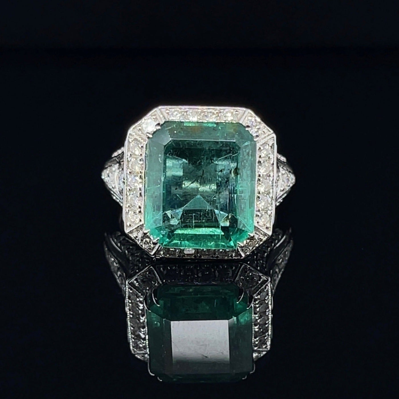 18CT White Gold Emerald and Diamond Ring