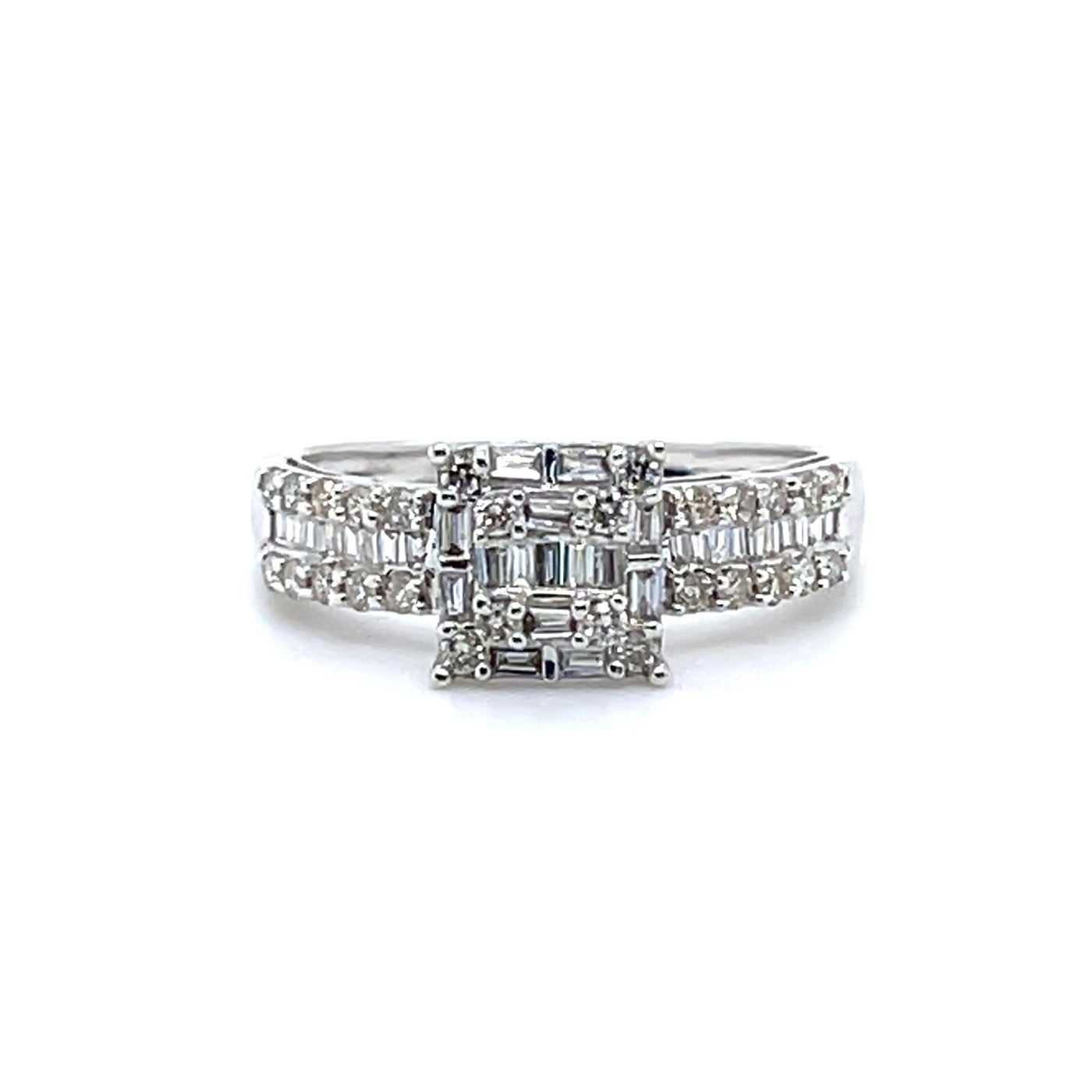 'Evelyn' 18ct white gold diamond ring