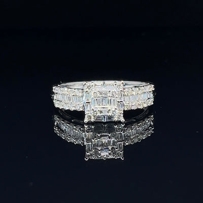 'Evelyn' 18ct white gold diamond ring