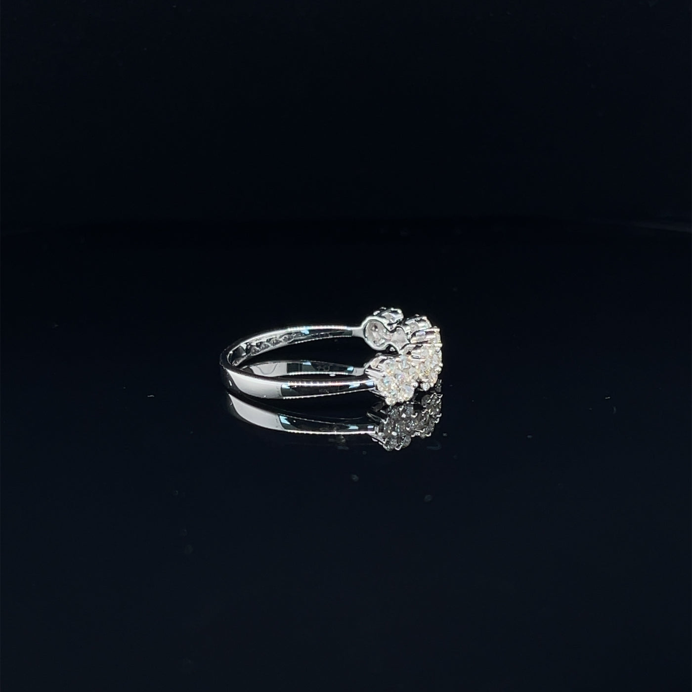 'Mia' 18ct white gold diamond cluster ring