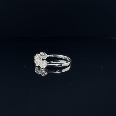 'Mia' 18ct white gold diamond cluster ring