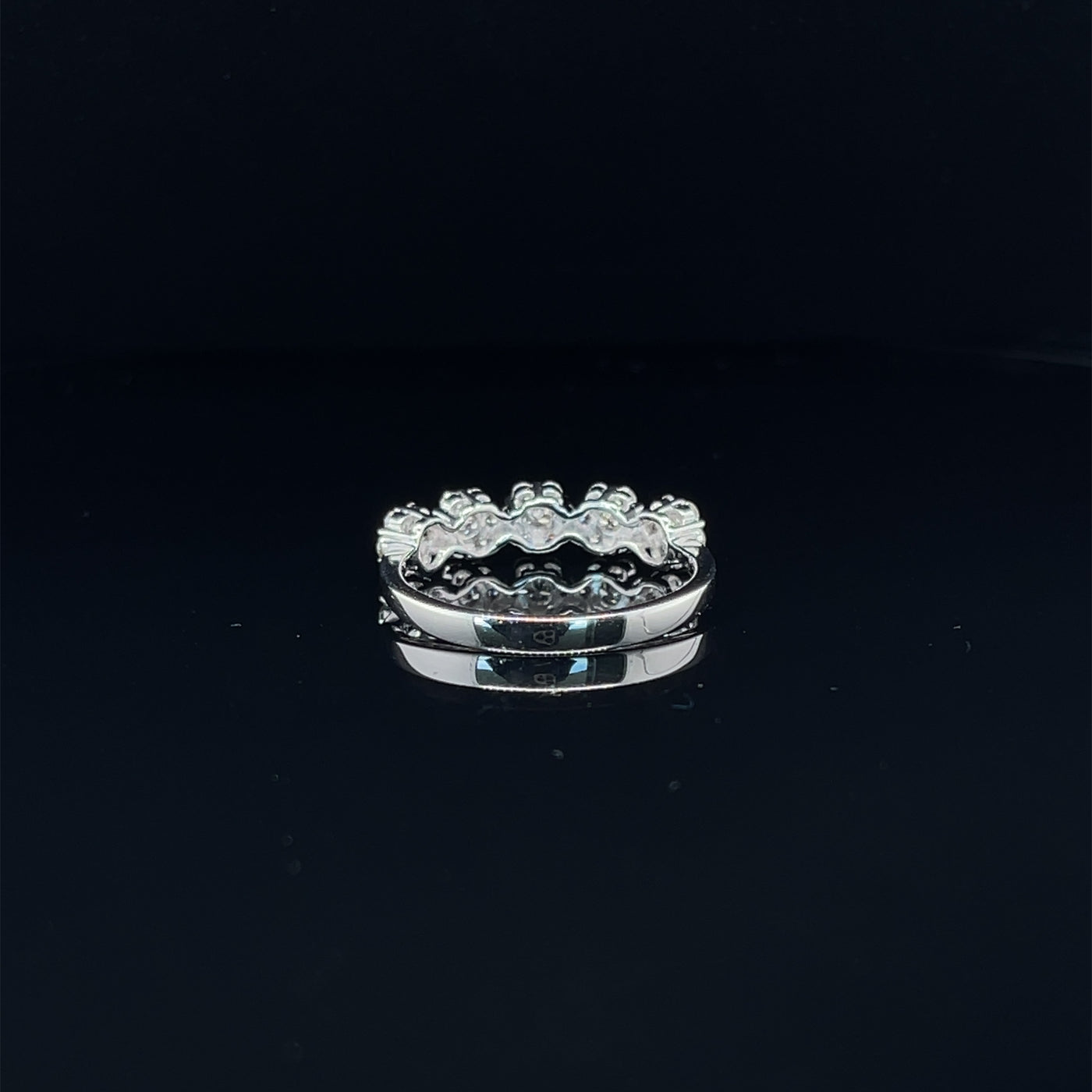 'Mia' 18ct white gold diamond cluster ring