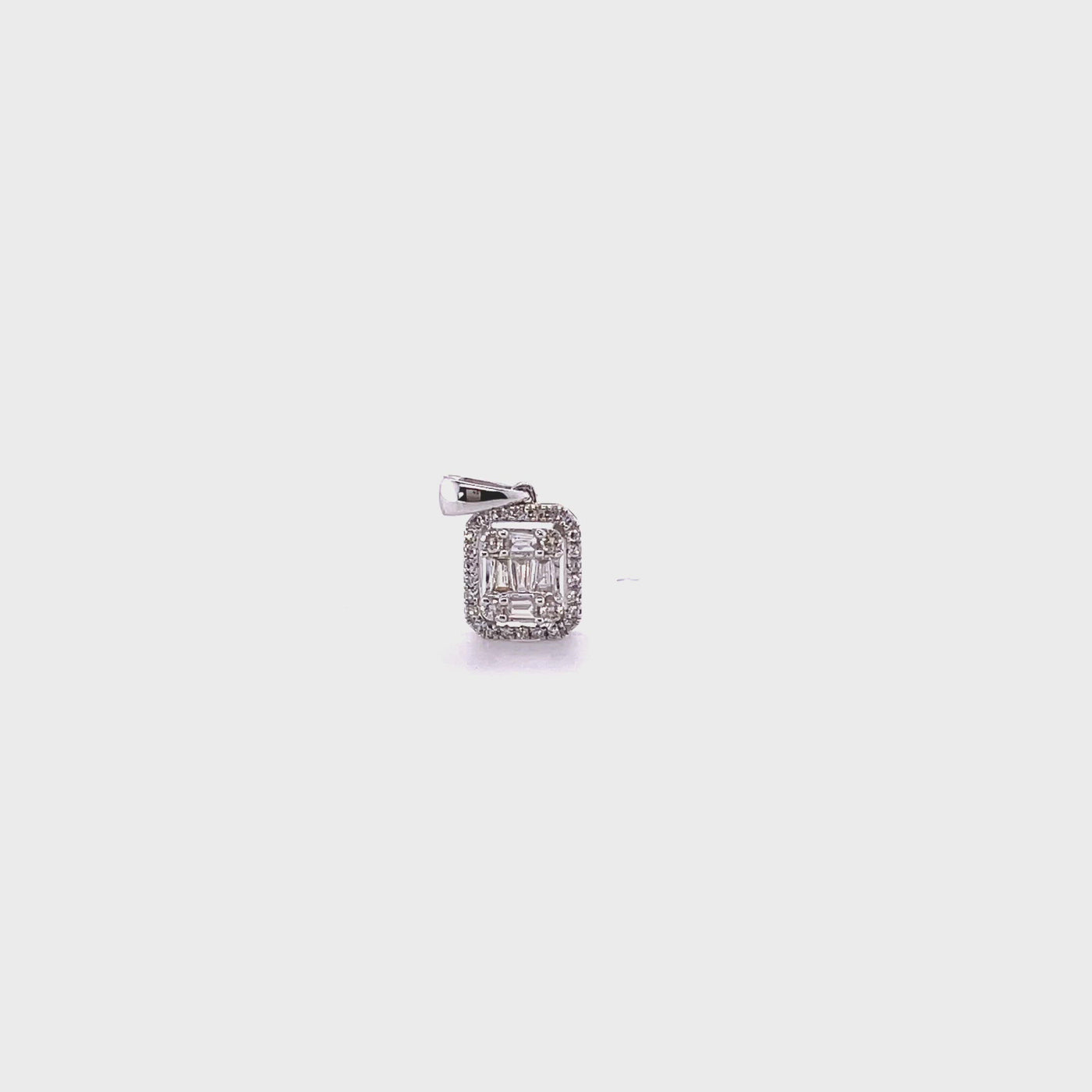 18CT White Gold Diamond Pendant