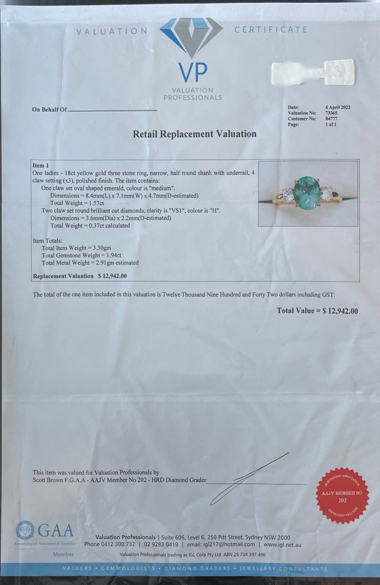 18 karat Emerald and Diamond trilogy ring