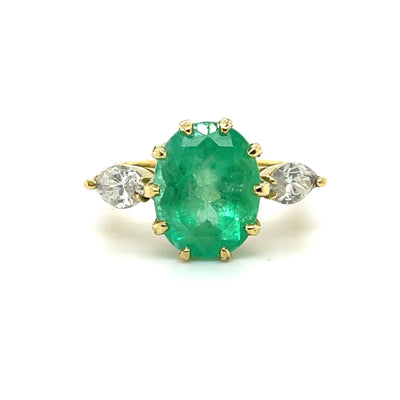 18ct yellow gold Emerald and Diamond trilogy ring