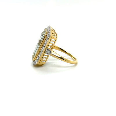18ct yellow gold Aquamarine and Diamond ring